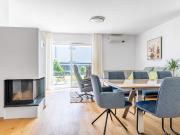Grüne Ruheoase – Moderne Gartenwohnung mit Garage in...