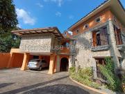 Guaparo Casa en venta Ubicada en Valencia 26 2507 ELOISA...