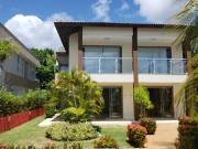 Guarajuba 4 suites cond paraiso dos lagos com piscina