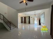 Guarded 24 hours security 2 storey Semi D at Taman...