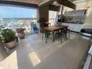 Guaruja Enseada, Cobertura com vista total, prédio imponente