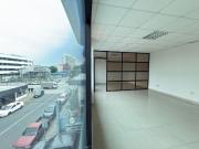 Guayaquil La Kennedy, Oficina en Renta, 43.90m2, 2 Ambientes