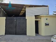 GUAYCURA, BODEGA CON OFICINAS EN RENTA