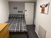 Guillemot Close Room 3