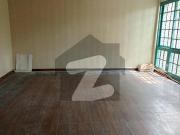 Gulberg 2.5 Kanal Newly Renovated House For Office Is...