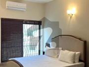 Gulberg 3 Beds Furnished & Unfurnish Apartment is...