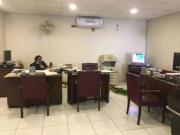 Gulberg mini market p blok upar porshan Lahore Gulberg 3...