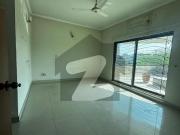 Gulberg, PAF Falcon Complex House Sized 20 Marla Is... Gulberg, PAF Falcon Complex House Sized 20 Marla Is...