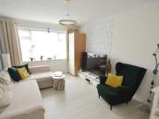 Gulliver Close, Northolt, 2 Bedroom Maisonette