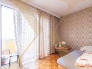 Günstige Dachgeschoßwohnung mit Balkon in...