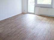 Günstige, familiäre 3 Raum Wohnung mit Einbauküche in...