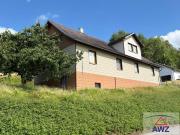 Günstiges Haus mit ca. 1200 m² Grundstück!
