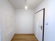 Gut aufgeteilte 2 Zimmer Wohnung in Top Lage neben U3...