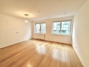 Gut geschnittene 2 Zimmer Wohnung mit Kellerabteil &...