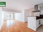 Gut geschnittene 3 Zimmer Wohnung mit Freifläche in...