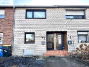 Gut geschnittenes Reihenhaus mit schönem Sonnengarten