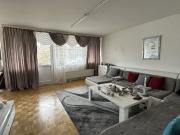 Gutgeschnittene 2.5 Zimmerwohnung mit 2 Loggien in Bad...