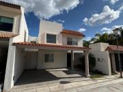 GV CASA EN VENTA EN PORTON SANTA CLARA