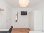 H3 Av. President Companys 28, Es 1, 3º puerta 2 5H2B, AG, R