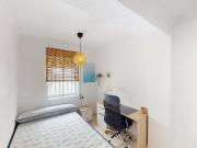 H4 Plz. Los Pinos Bl.8 1ºD 4H1B AG, JER