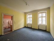 H7+ 2 Zimmer Altbau sanierungsbedürftig – Ihre Chance...