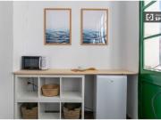 Habitación acogedora en un apartamento de 7 dormitorios...