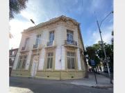 Habitación amoblada con baño compartido
