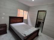 Habitación Amoblada en Alquiler en Lomas de Urdesa,...