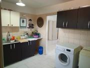 Habitación amplia en alquiler para dama sola