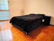 Habitación amplia en hermoso departamento!