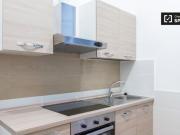 Habitación amueblada, apartamento de 3 dormitorios, La...