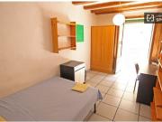 Habitación amueblada con cómoda en piso compartido, El Raval