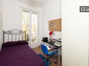 Habitación amueblada en piso compartido en Latina, Madrid