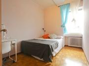 Habitación amueblada en piso de 7 habitaciones cerca de...