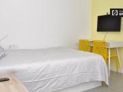 Habitación en piso compartido de 6 habitaciones en...