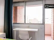 Habitación bien amueblada en alquiler en apartamento de...