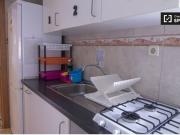 Habitación compacta en apartamento de 3 dormitorios en...