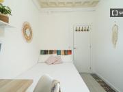 Habitación compartida de 14 habitaciones en alquiler en...