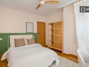 Habitación en piso compartido de 10 habitaciones en...