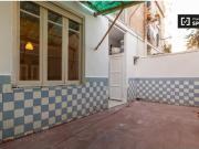 Habitación con baño en un apartamento de 5 dormitorios...