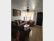 Habitación con baño privado A/A en casa compartida