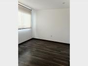Habitación con baño privado y estacionamiento en Nápoles...