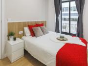 Habitación con dos balcones en Ventura Rodríguez