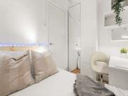 Habitación decorada en un apartamento de 9 dormitorios...