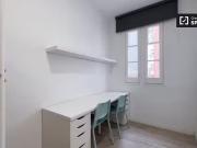 Habitación doble compartida en residencia de estudiantes...