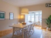 Habitación doble luminosa en alquiler en piso de 6...