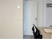 Habitación en alquiler en coliving en Lucero, Madrid