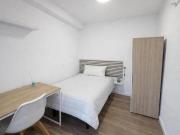 Habitación en alquiler en Granada, Calle Periodista Luis...