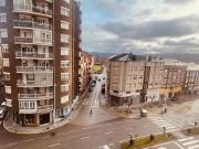 Habitación en alquiler en Ponferrada, Calle Monasterio...