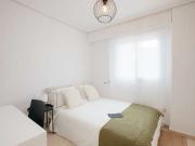 Habitación en apartamento compartido de 5 habitaciones...